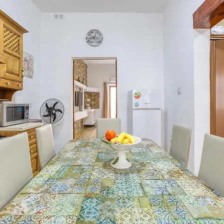 A Lovely, 1br With Lovely Views In By 360 Estates Apartment Senglea